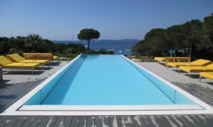 Movable Floors in Hotel Pools — Lessons Learned